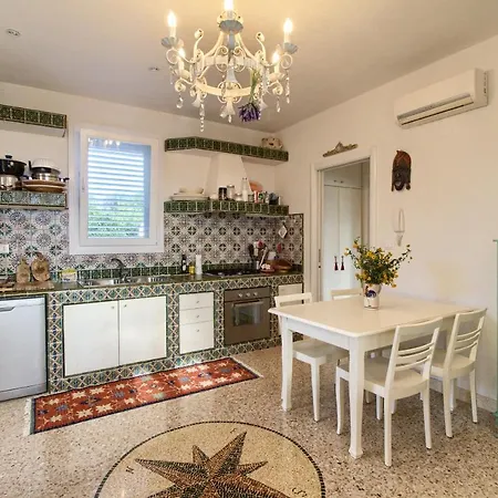 La Pizzica By Lovesud Holiday home *